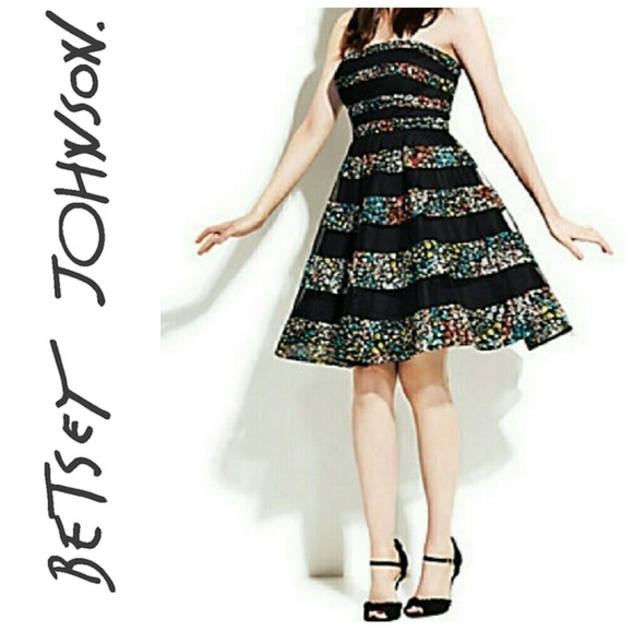 Betsey Johnson Dresses & Skirts - Betsey Johnson convertible party dress